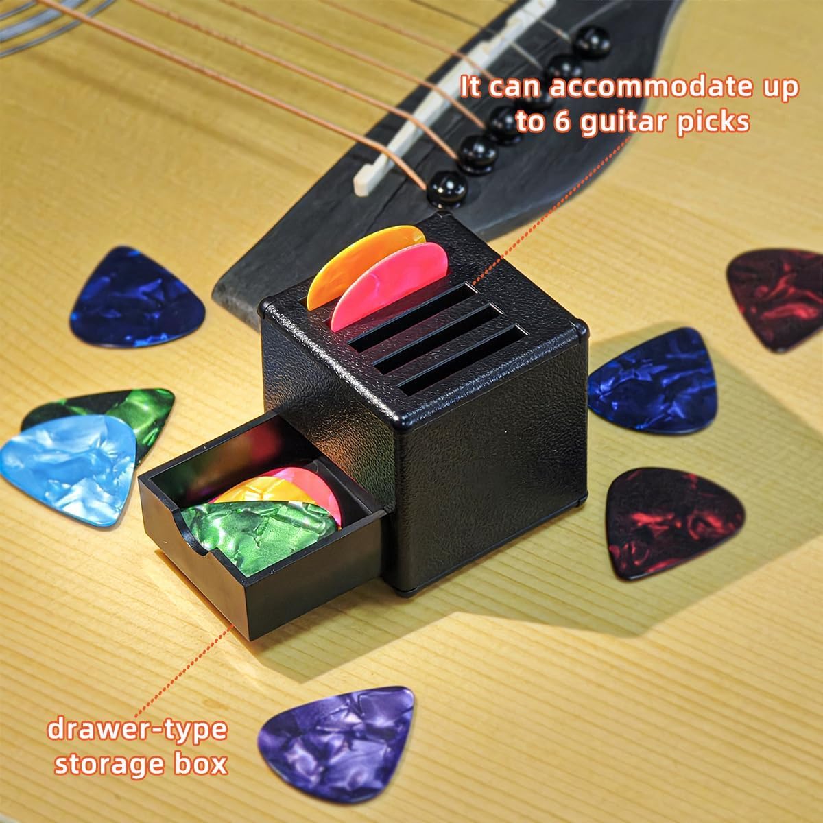 Guitar Picks Holder Box with 5 Guitar Picks A368063